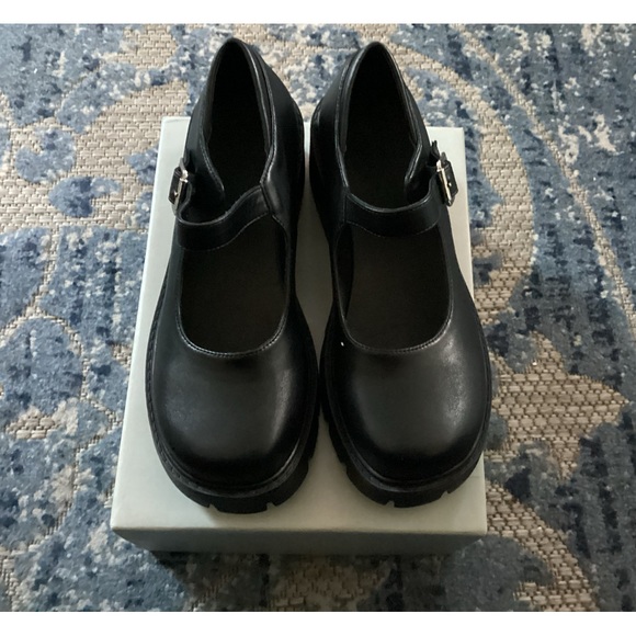 Shoes - 🌞Black Mary Janes
